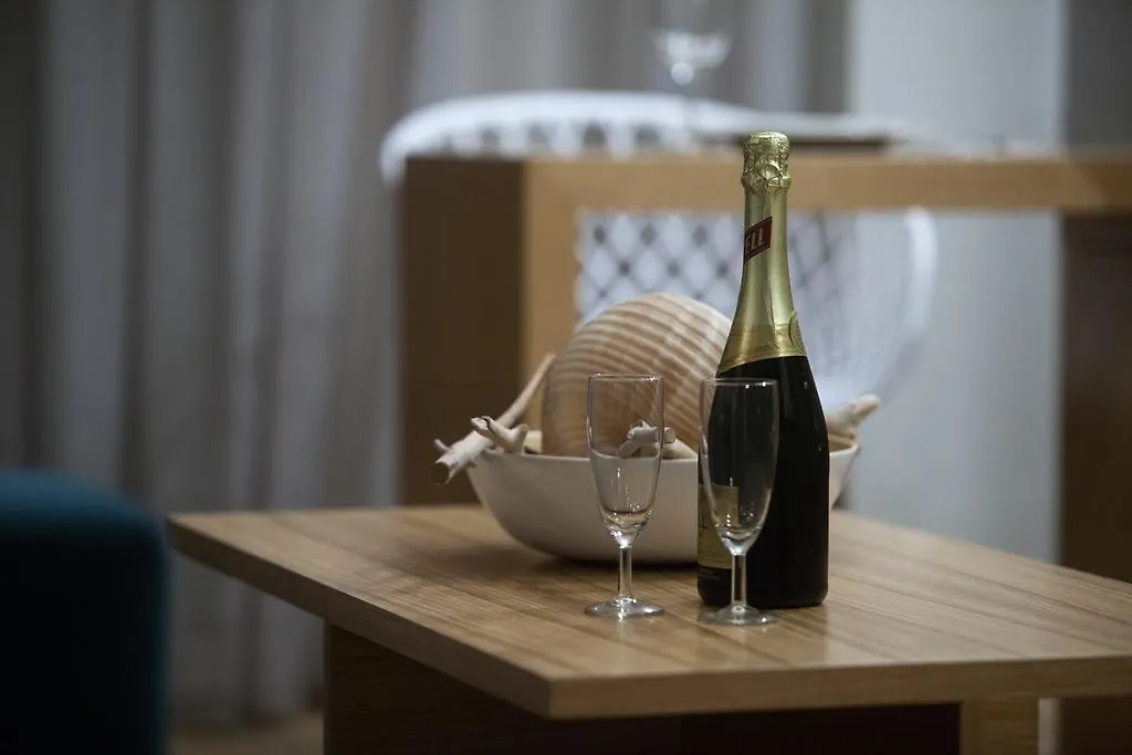 Pallas Luxury Apartments Αμμουλιανή