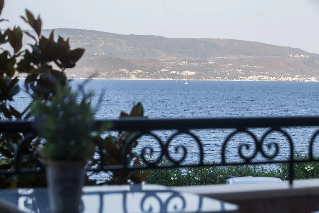 Pallas Luxury Apartments Αμμουλιανή